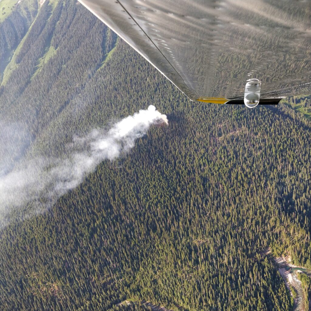 Maneuvering over wildfire